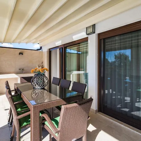 Mala Halu By Interhome * Gračišće