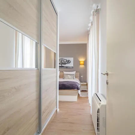 Mala Halu By Interhome Holiday home Gracisce